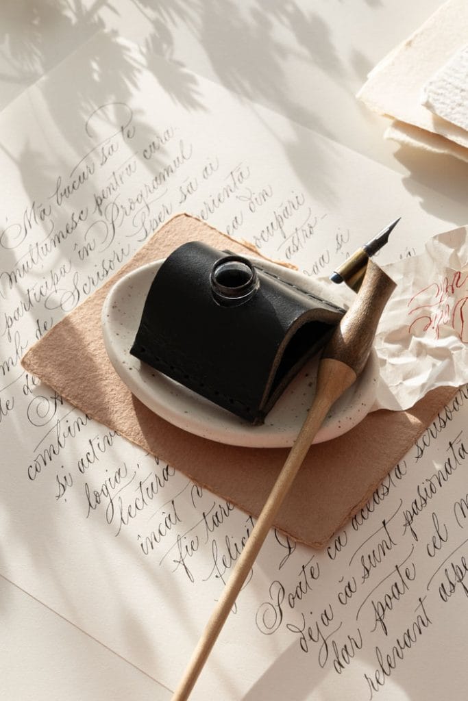 Călimară din Piele Naturală Reciclată